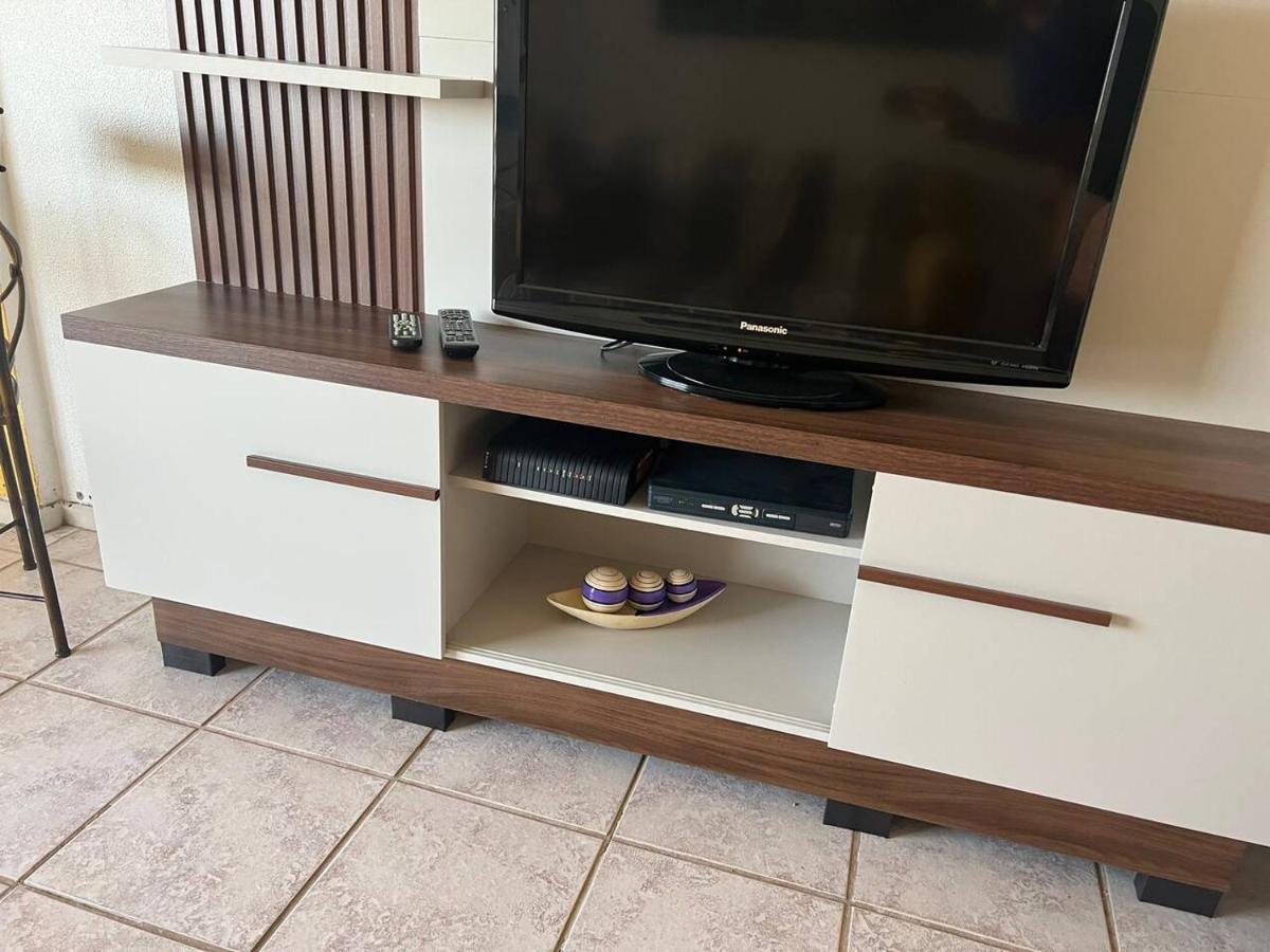 Apartamento Apartamento Maravilhoso, Completo,1 Quarto Com Cama Queen E Sofa Retratil, Bi Cama Embutida, Colchao Extra, Vista Pro Mar, Dormem 5, Pe Na Areia, Jacuzzi, Piscina Wifi,Self Checkin, Automatizado Florianópolis Exterior foto